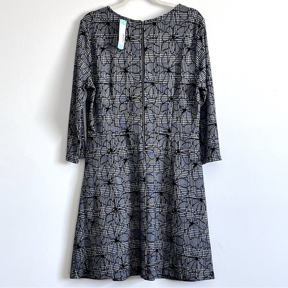 41 Hawthorn Black and White Patterned Dress - Picture 3 of 8